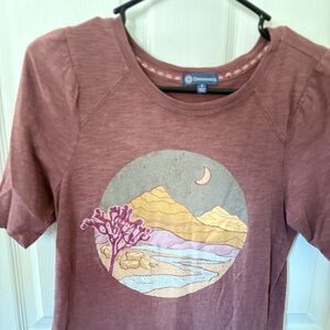 Democracy Women's Dusty Rose Scenic Tee